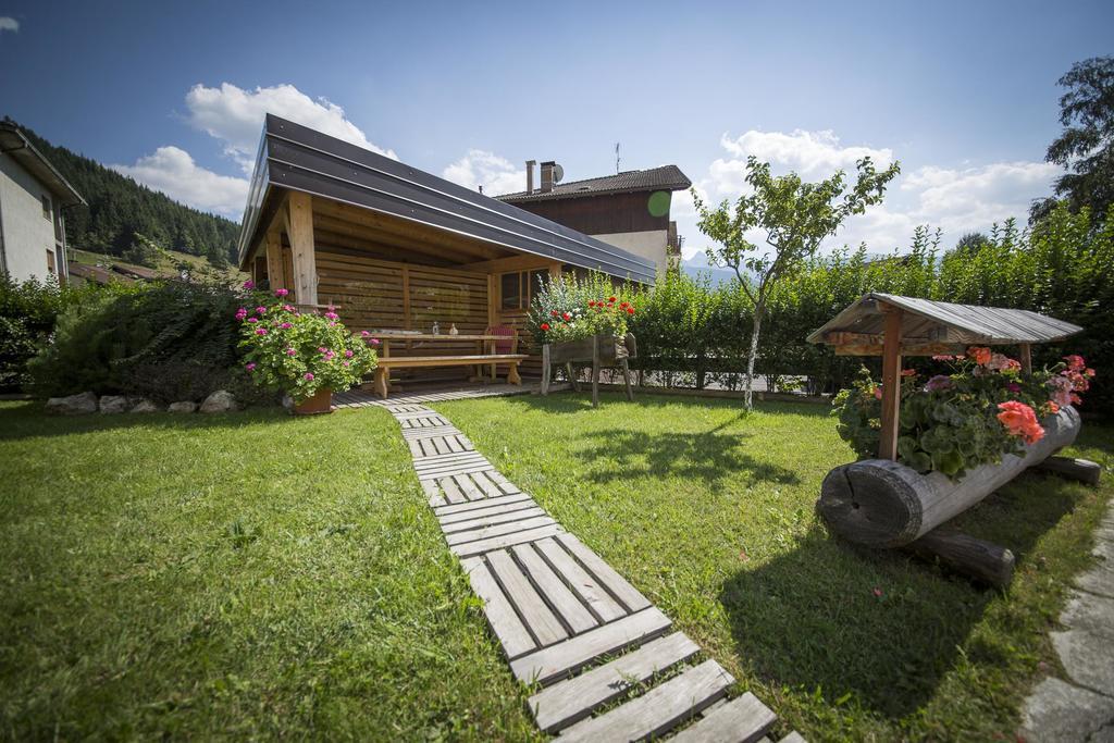 Appartamento Rose Di Bosco Predazzo Esterno foto